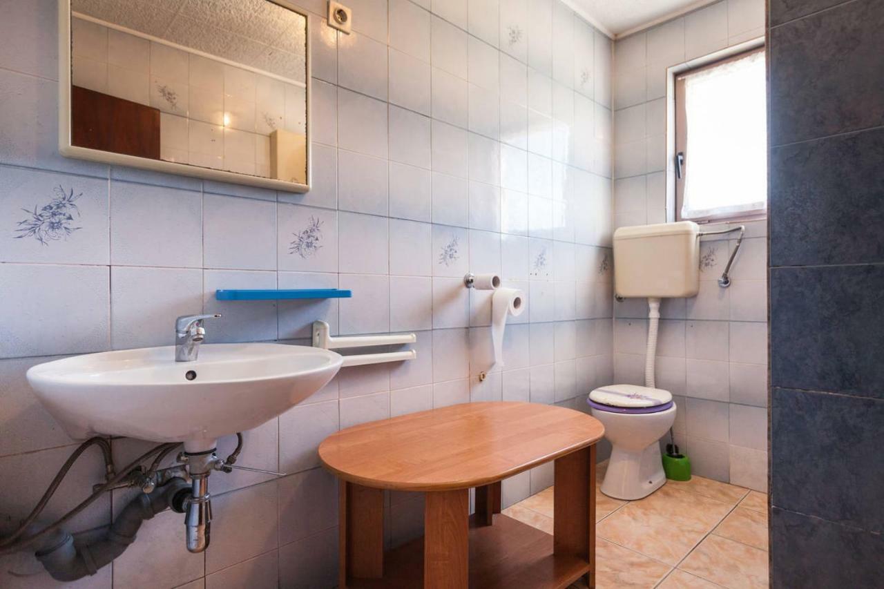 Apartmani Antonella Premantura Exteriér fotografie