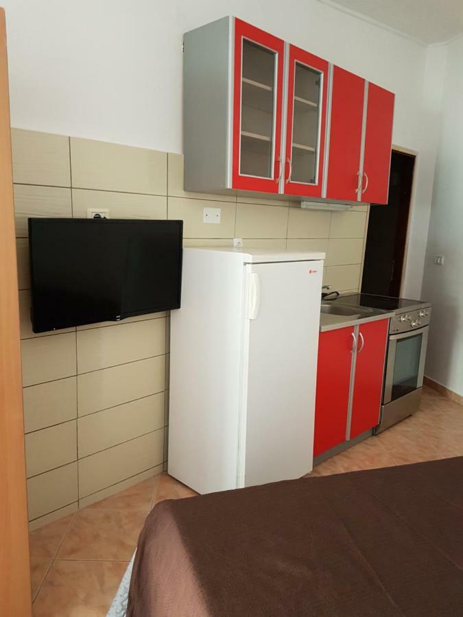 Apartmani Antonella Premantura Exteriér fotografie